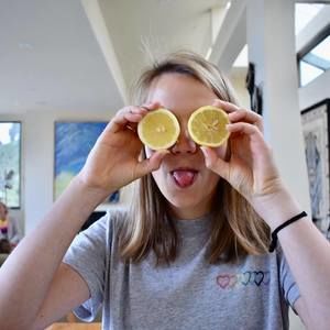 Meet your Posher, Niki